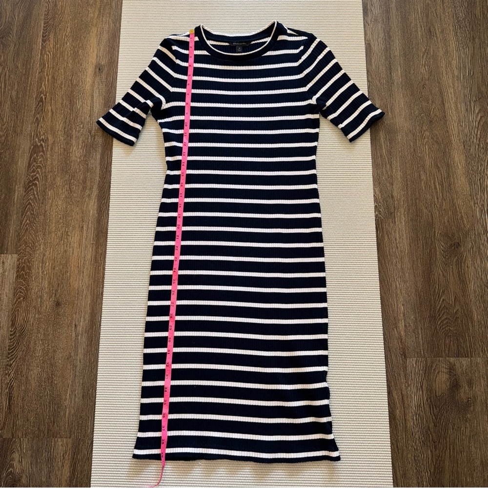 Banana Republic Striped Navy and White Stretch Midi Dress - Picture 6 of 7